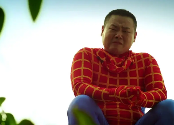 《就是闹着玩的》中的几个人,为了能够举办春晚,经历了很多困难